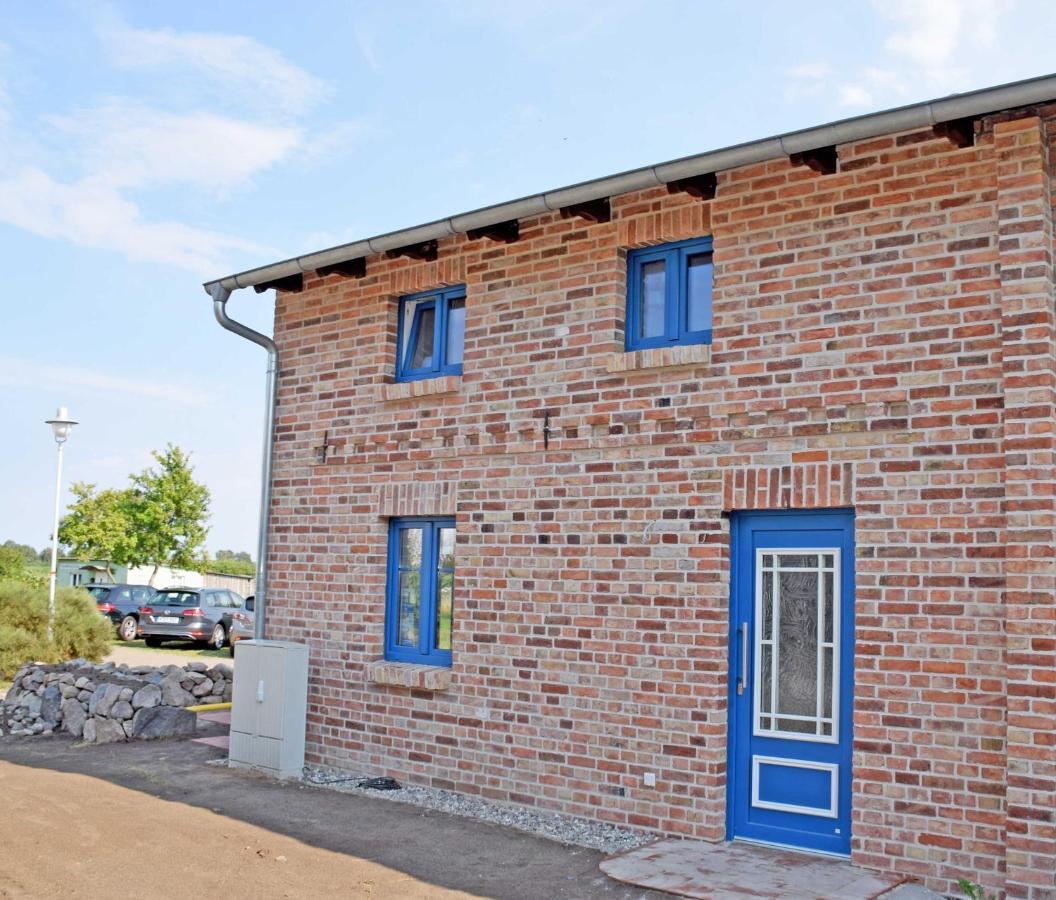 Ferienhaus zum Boddenstrand mit Kamin Groß Zicker Exterior foto