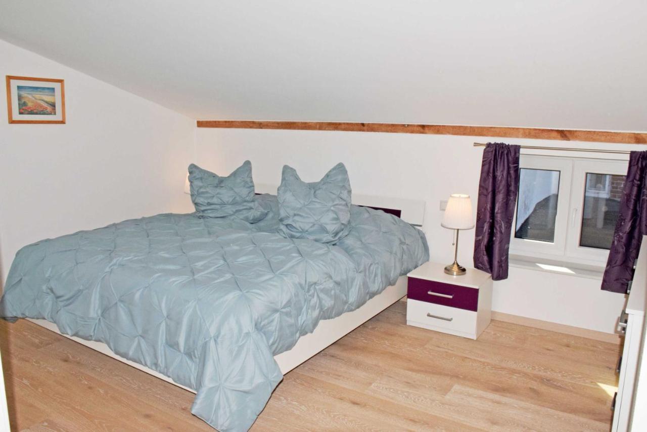 Ferienhaus zum Boddenstrand mit Kamin Groß Zicker Exterior foto